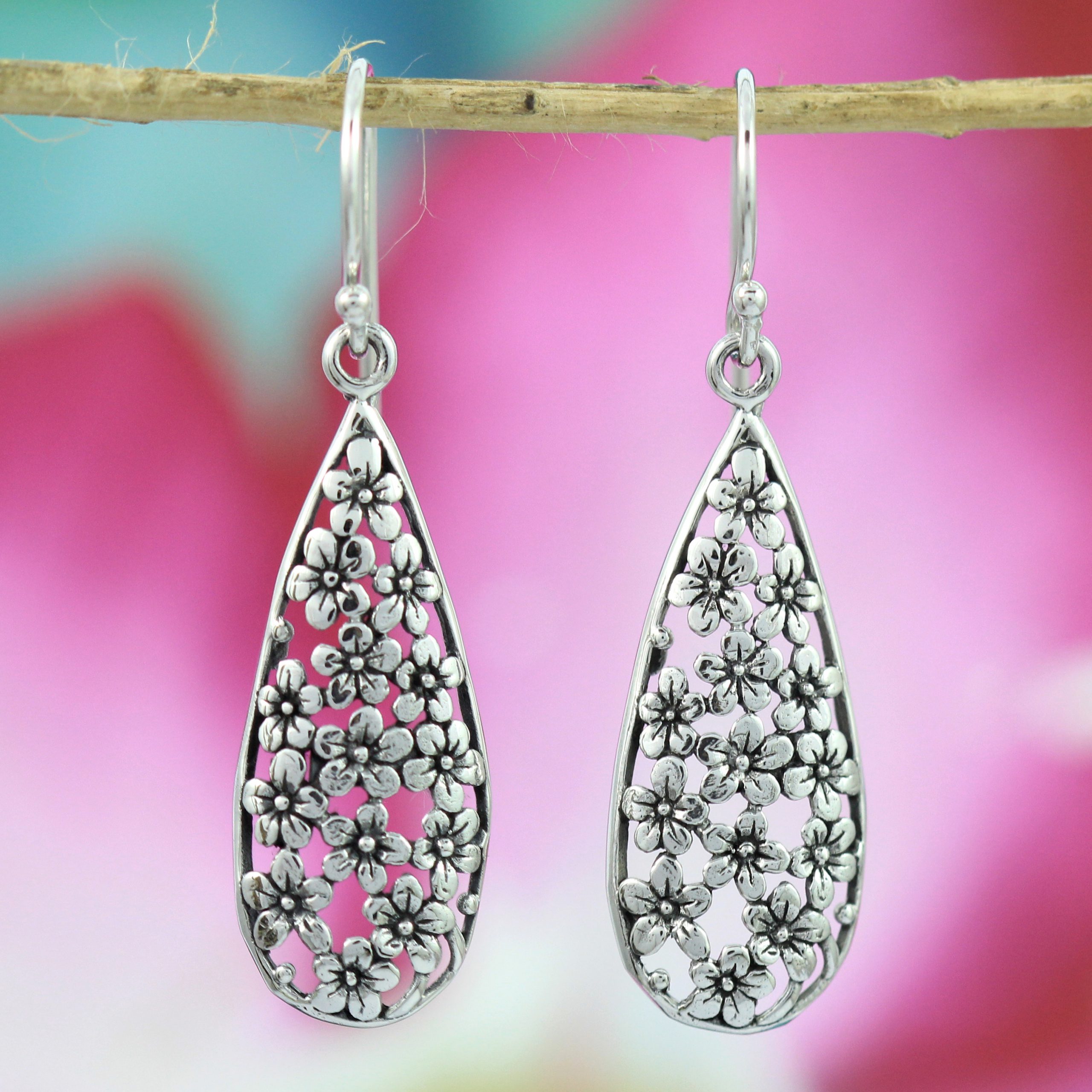 Anting Perak Tetes Bunga E1082 - Gambar 2