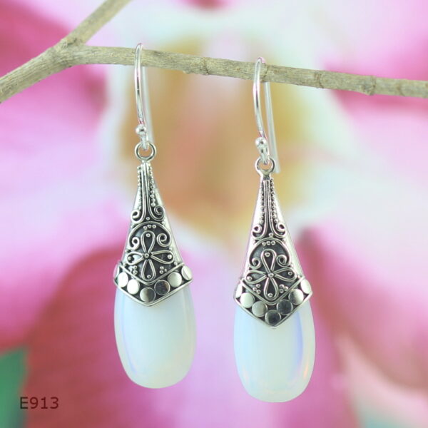 Anting Perak Moonstone One E913