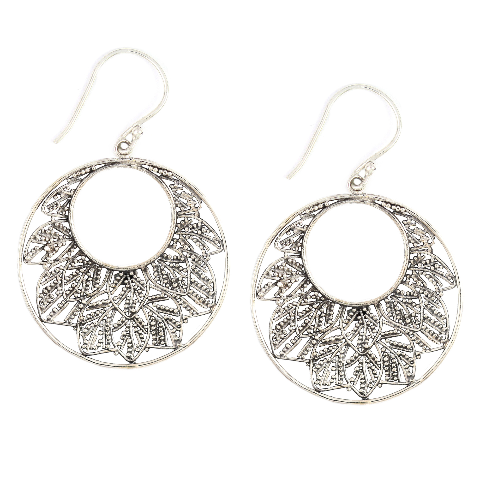 Anting Perak Kerawang Daun E696 - Gambar 1