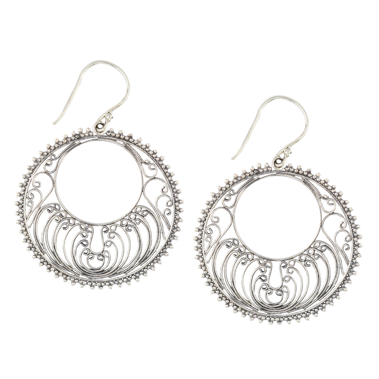 Anting Perak Kerawang Bulan Sabit E1160 - Gambar 1