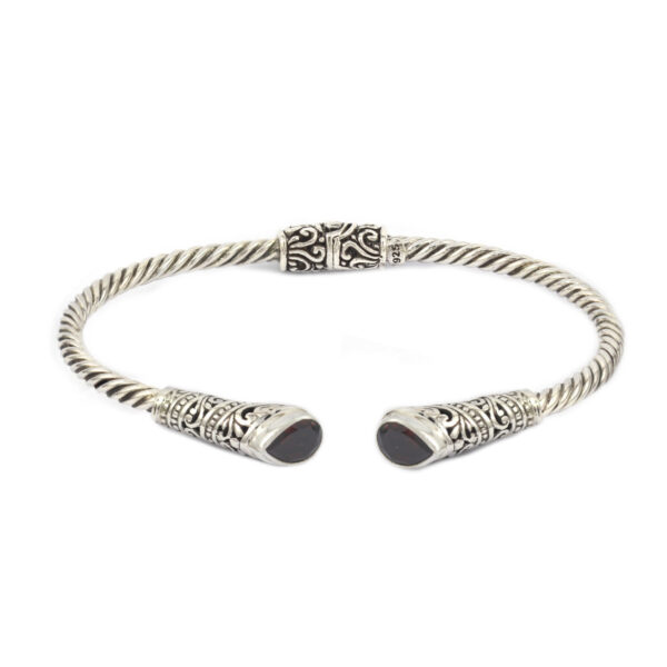 silver bracelet B395