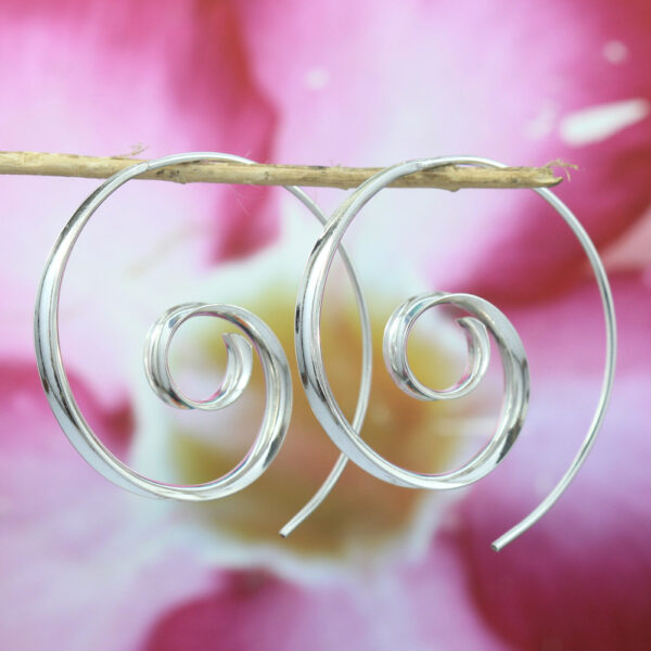 silver earring E1096