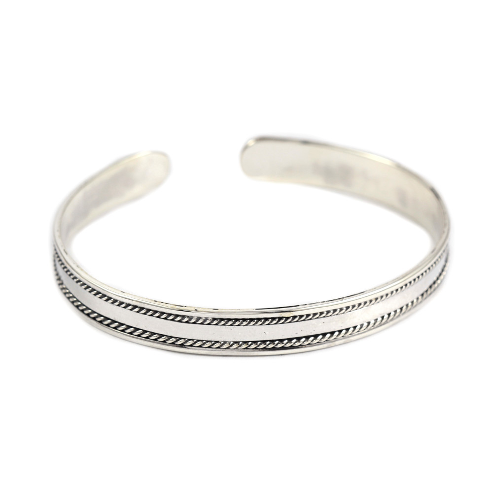 gelang cuff minimalis