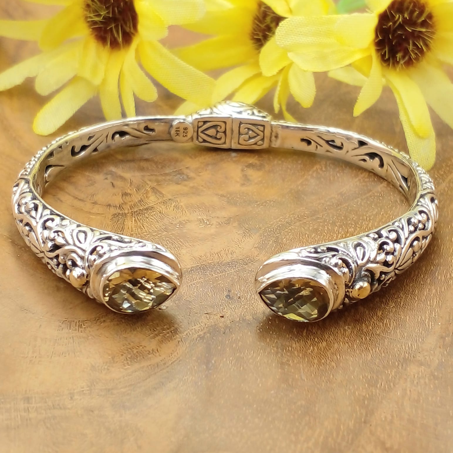 Gelang Wanita Perak Bali