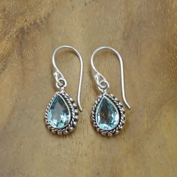 Anting Perak Bali Cantik