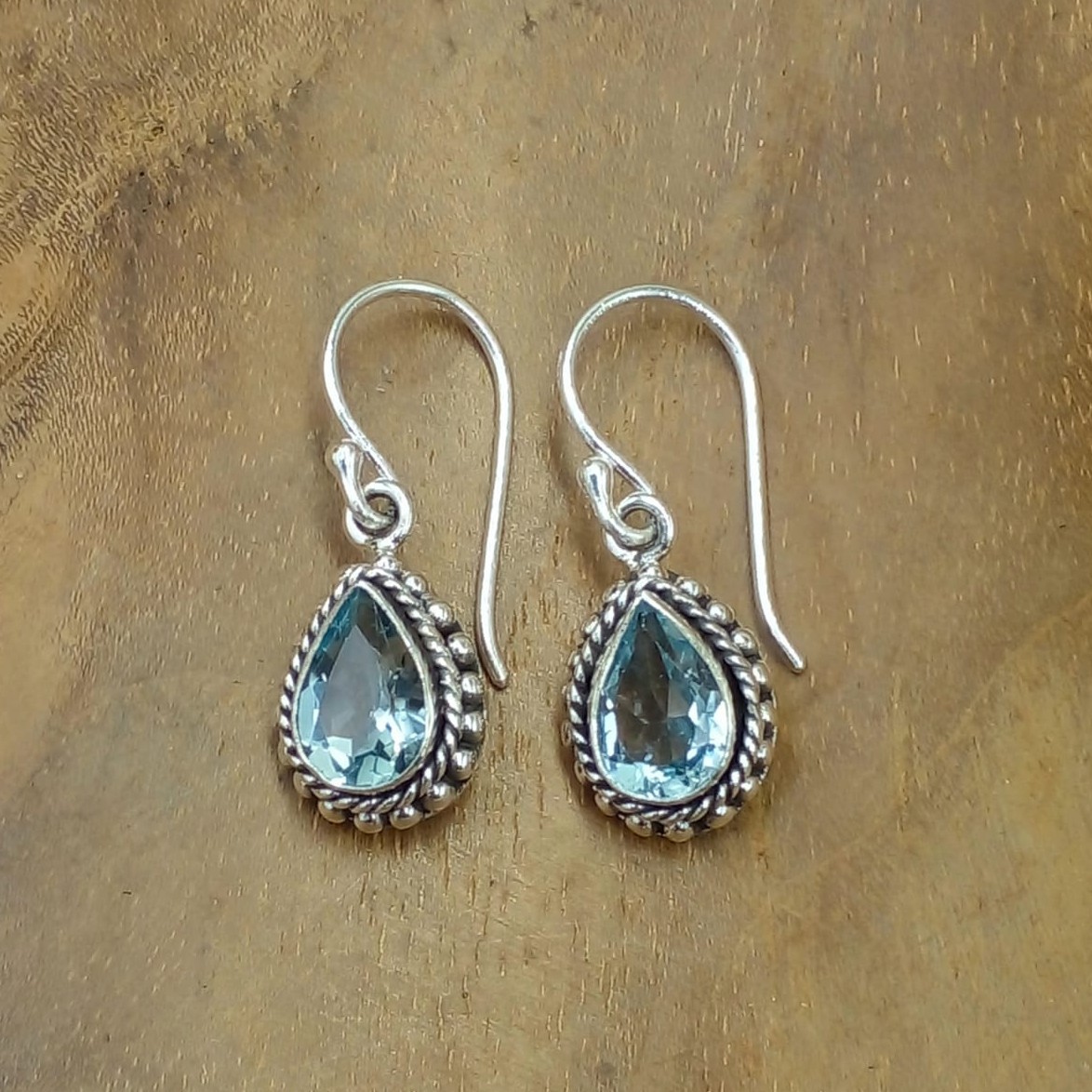 Anting Perak Bali Cantik