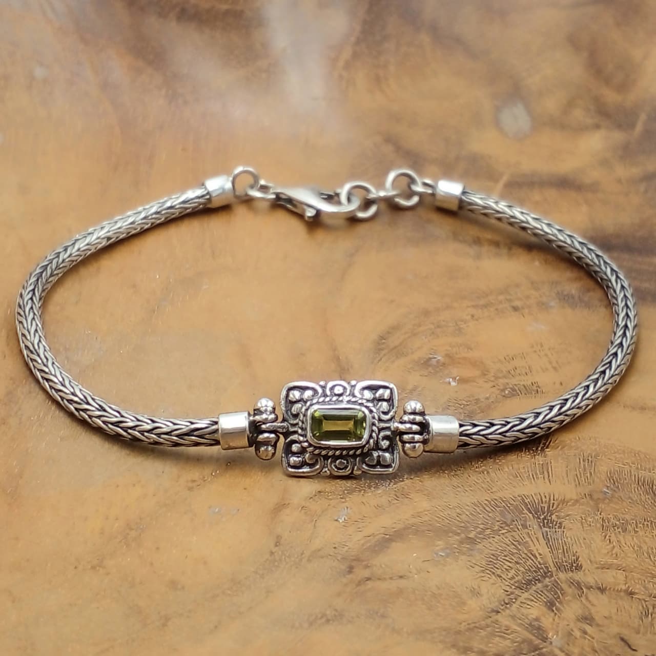 Gelang Rantai Perak Ukiran Rectangle dengan Permata B704 - Gambar 3