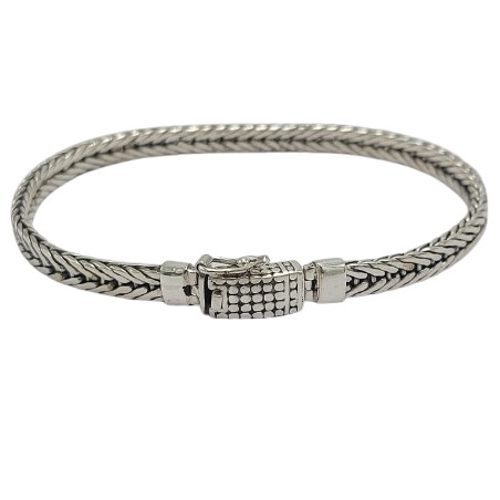 Gelang Perak Rantai Jalin Dotted Box Clasp B708