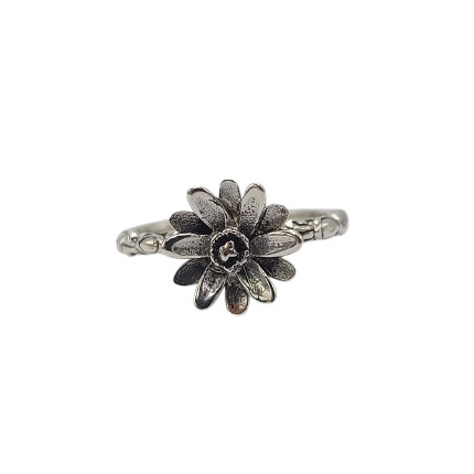 cincin perak bunga