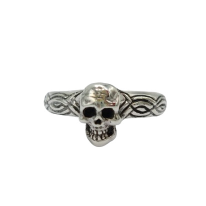 cincin perak tengkorak