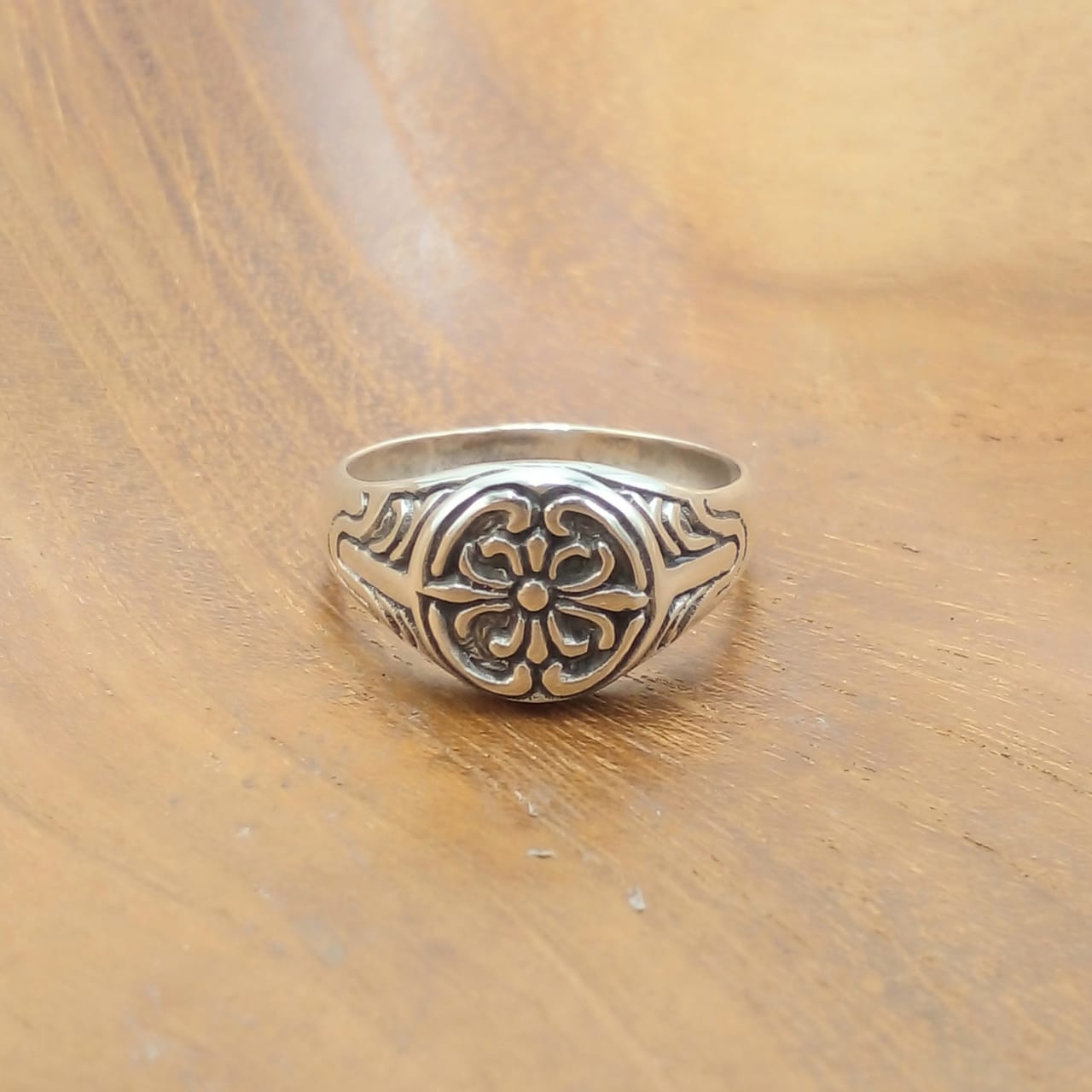 Cincin Signet Perak Asli Motif Lily R751 - Gambar 3