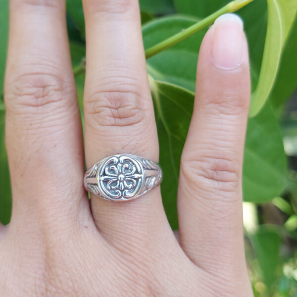 Cincin Signet Perak Asli Motif Lily R751