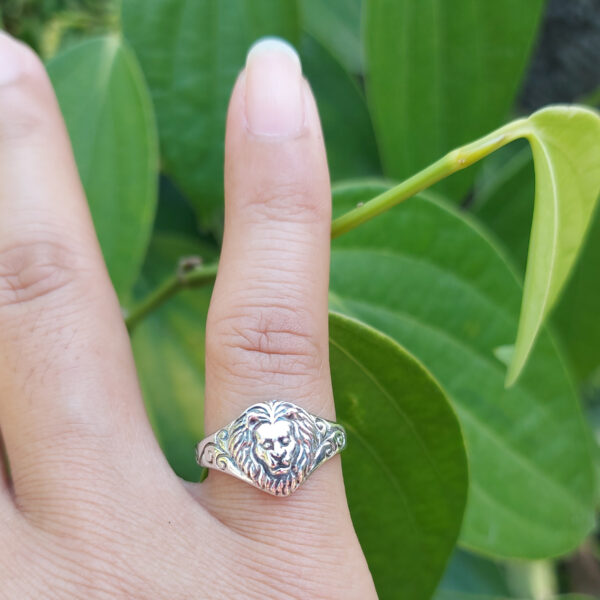 Cincin Kepala Singa Perak Asli R775