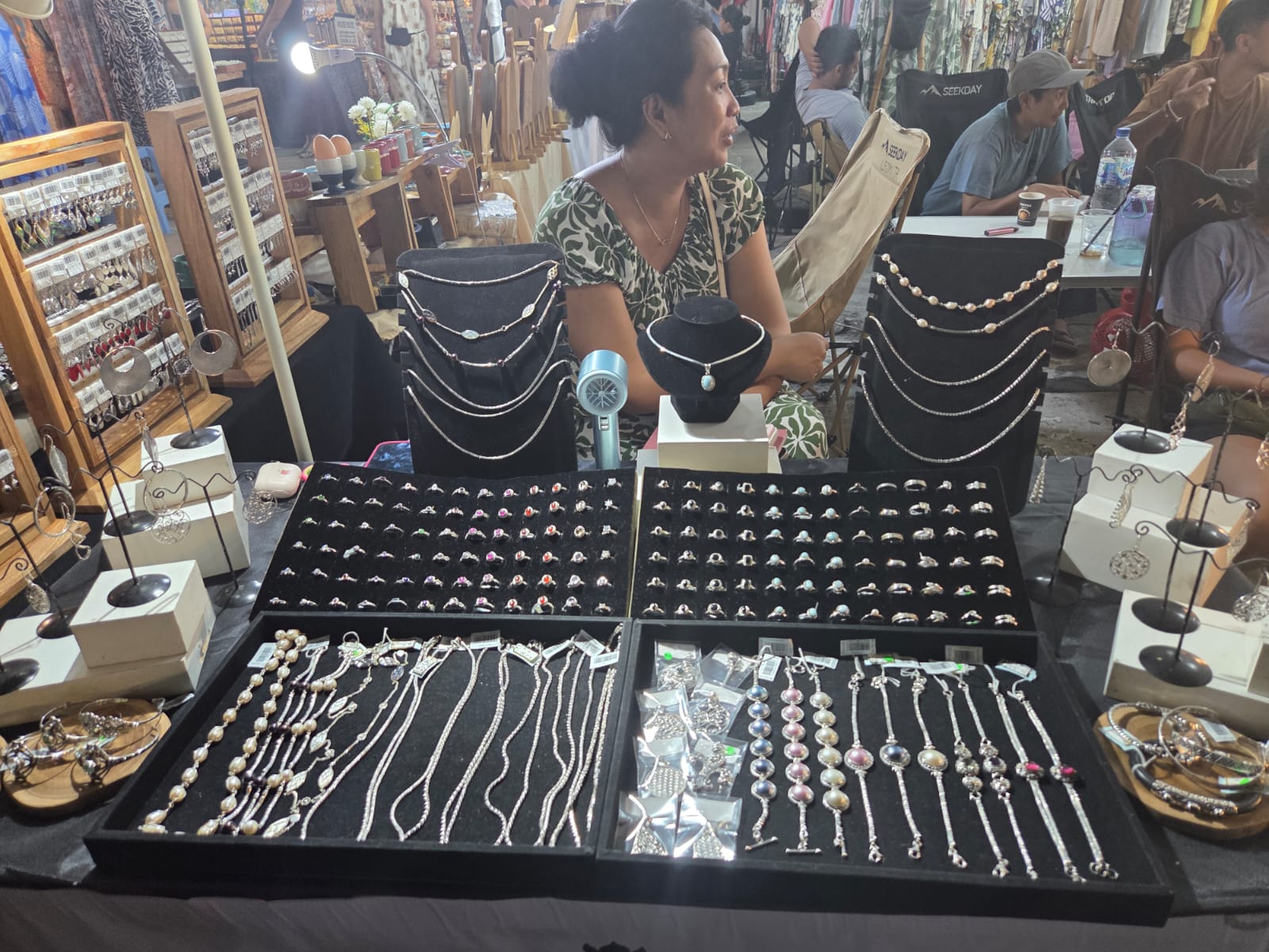 Puterasilver Hadir Di Flea Market Nusa Dua