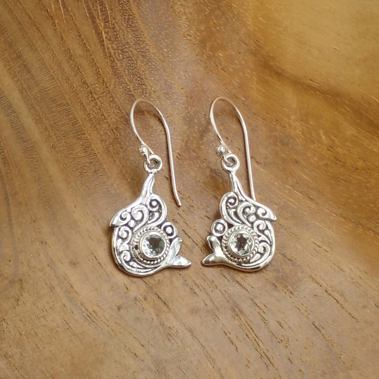 Anting Perak Lumba-Lumba Permata E1829 - Gambar 2
