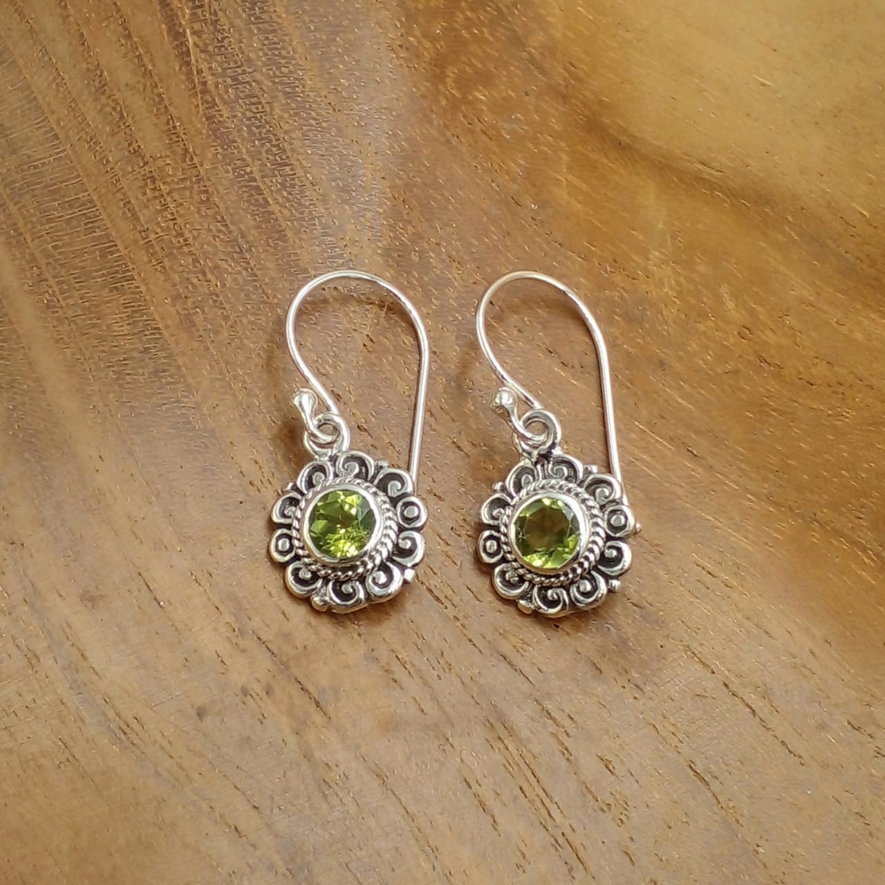anting perak bali permata