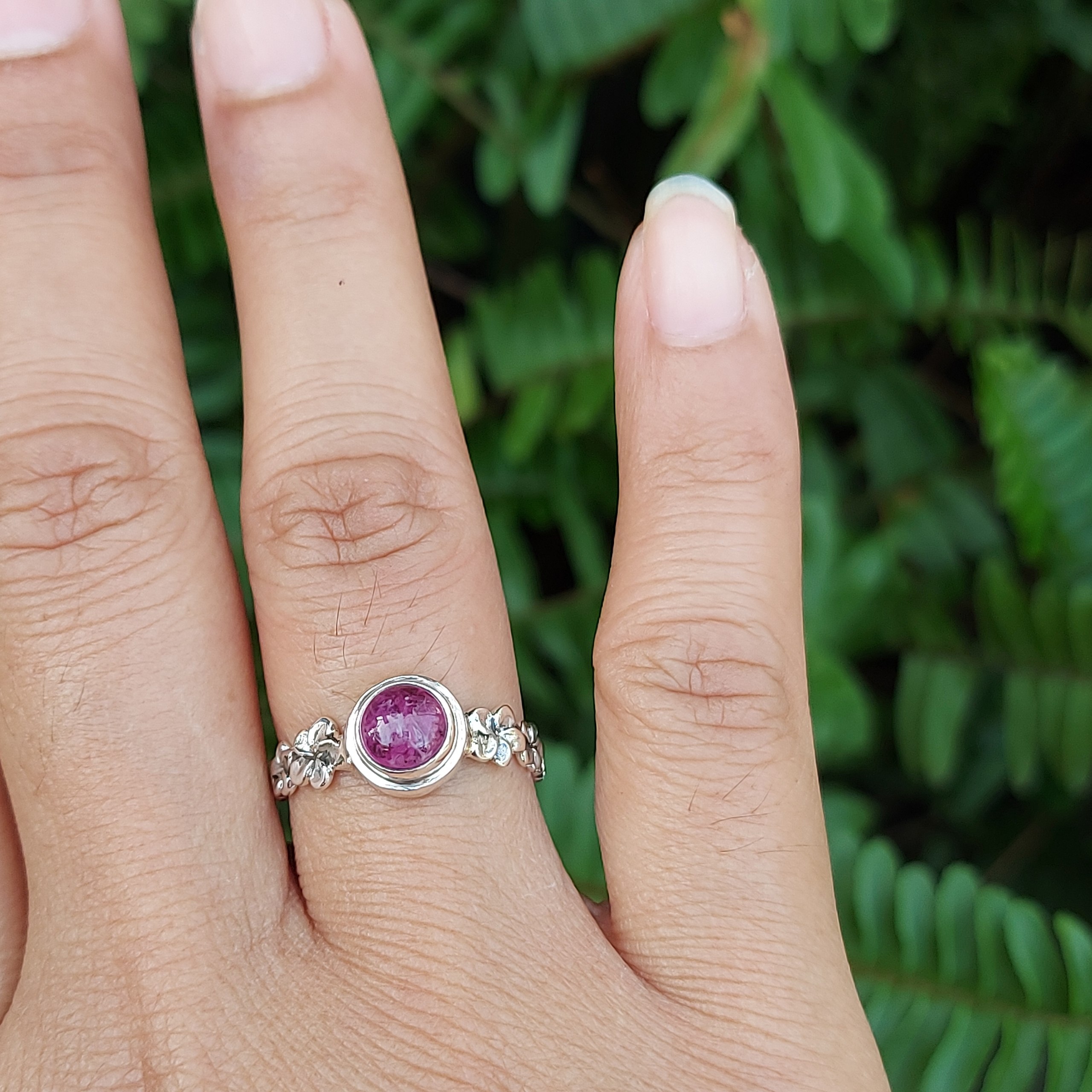 cincin perak wanita elegan